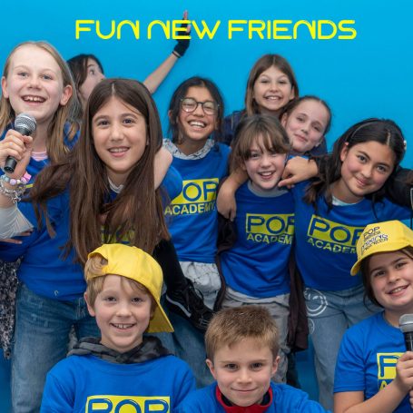 Make new friends 
